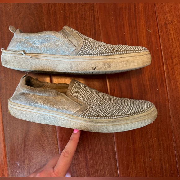 Sketchers Sparkly Silver Loafers Size 10 - Picture 4 of 6
